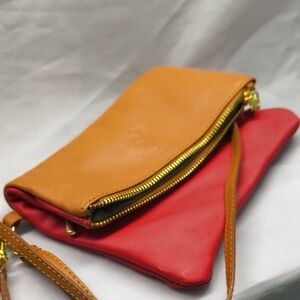 Vintage Made in Italy. Vera Pelle crossbody handbag.